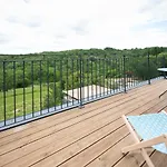 Lot En Dock 3 Atypiques Et Ecologiques En Vallee De La Dordogne Lejlighed