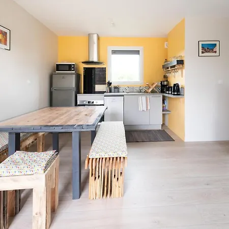 Lot En Dock 3 Atypiques Et écologiques En Vallée De La Dordogne Apartamento Souillac